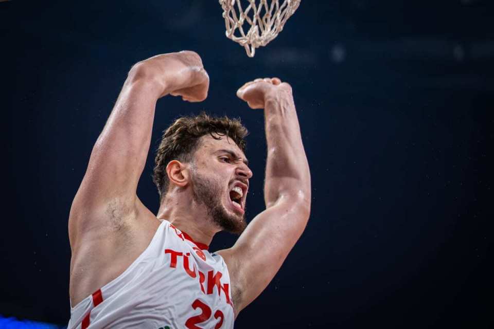 WIAA, 必须击败塞